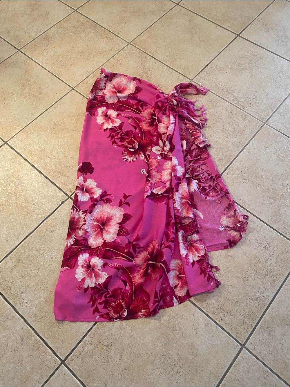 Fuchsia Floral Beach Sarong Wrap - Women's Cover-Up NWOT